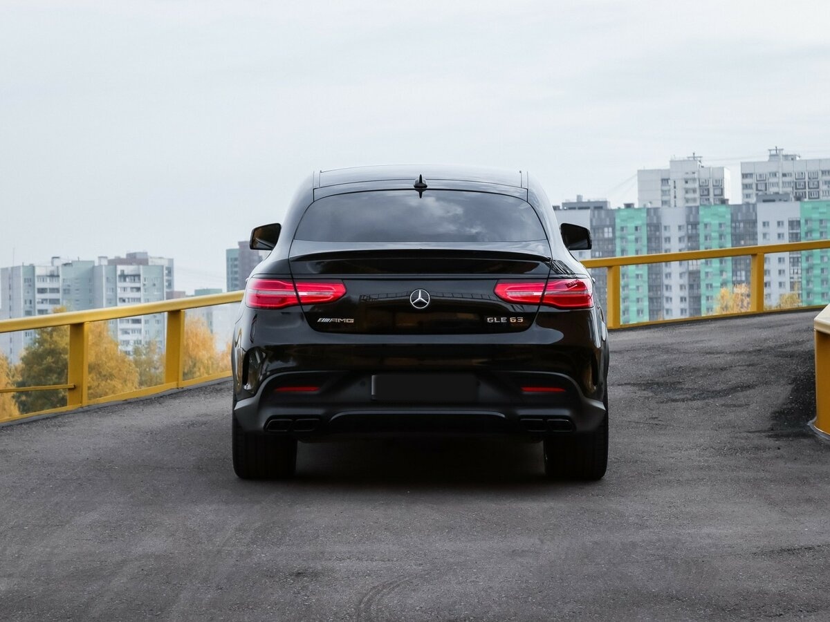 Mercedes-Benz GLE Coupe AMG 2017 года с пробегом. Фото: #19
