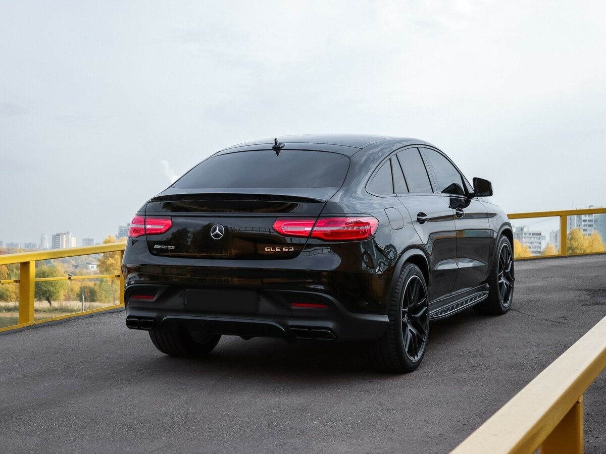 Mercedes-Benz GLE Coupe AMG 2017 года с пробегом. Фото: #21