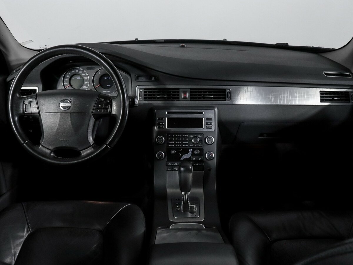 Volvo XC70 2008 года с пробегом. Фото: #9