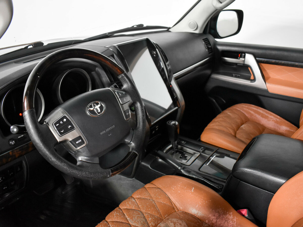 Toyota Land Cruiser 2008 года с пробегом. Фото: #4