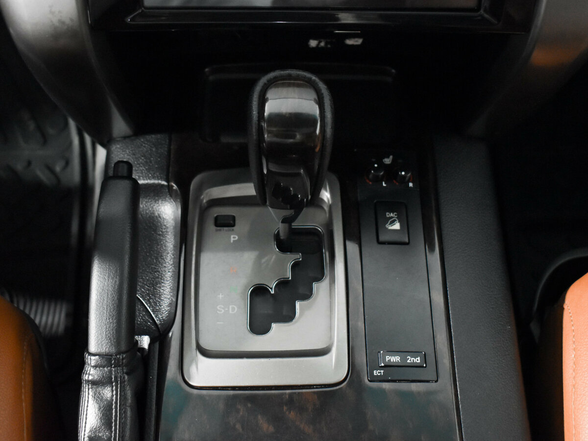 Toyota Land Cruiser 2008 года с пробегом. Фото: #5