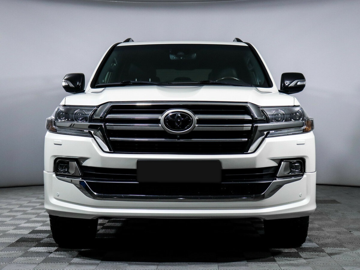 Toyota Land Cruiser 2019 года с пробегом. Фото: #1