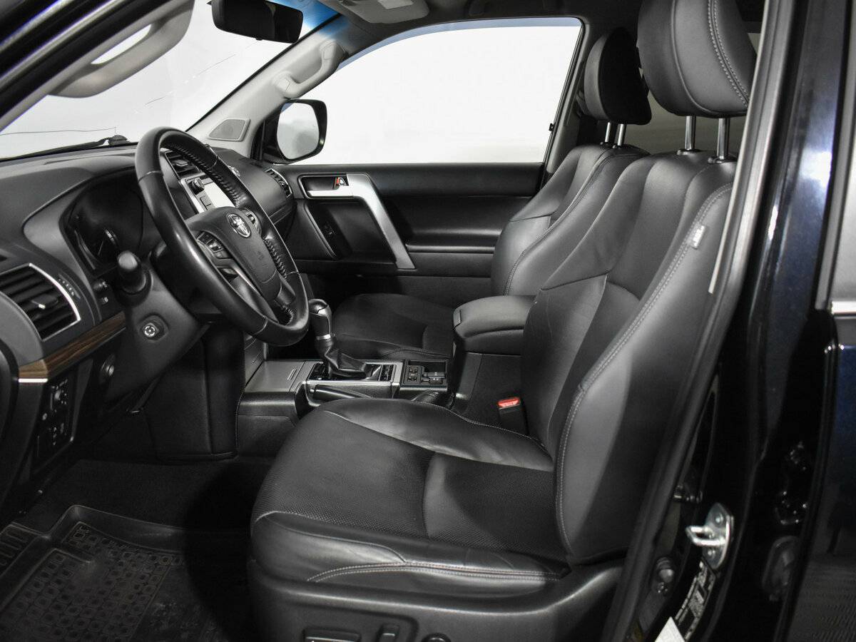 Toyota Land Cruiser Prado 2018 года с пробегом. Фото: #9