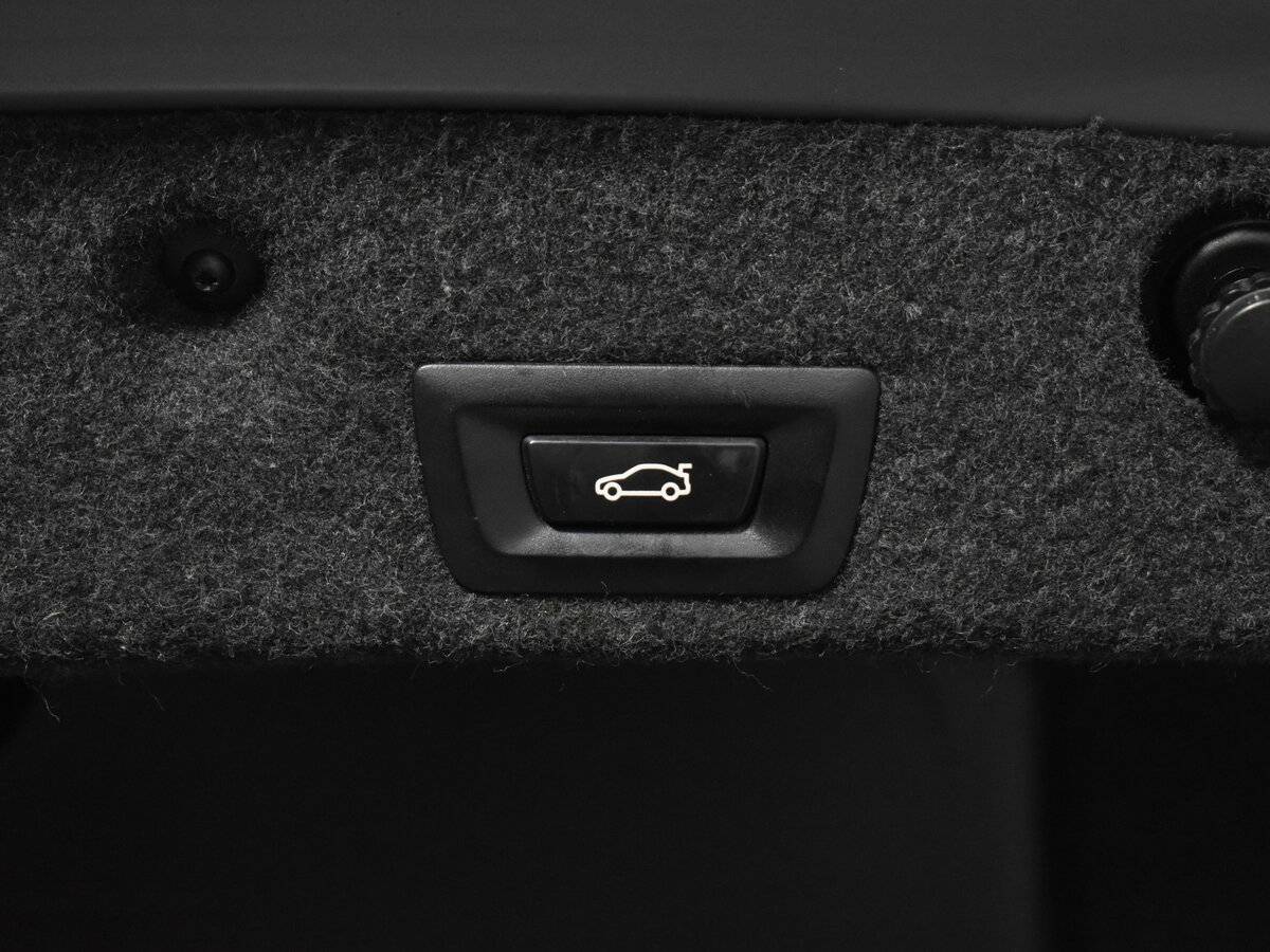 BMW 5 серии 2013 года с пробегом. Фото: #17