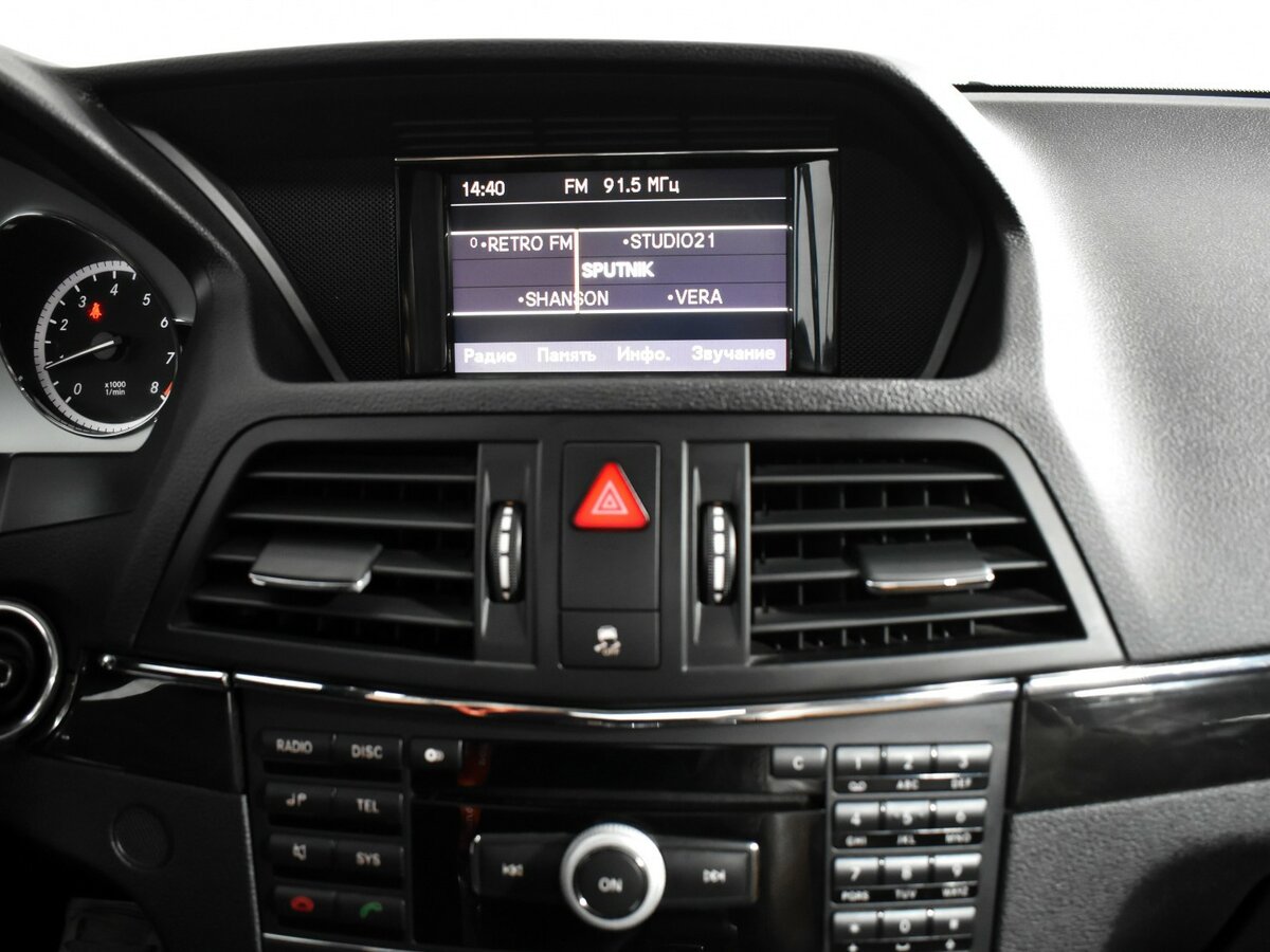 Mercedes-Benz E-Класс 2010 года с пробегом. Фото: #13