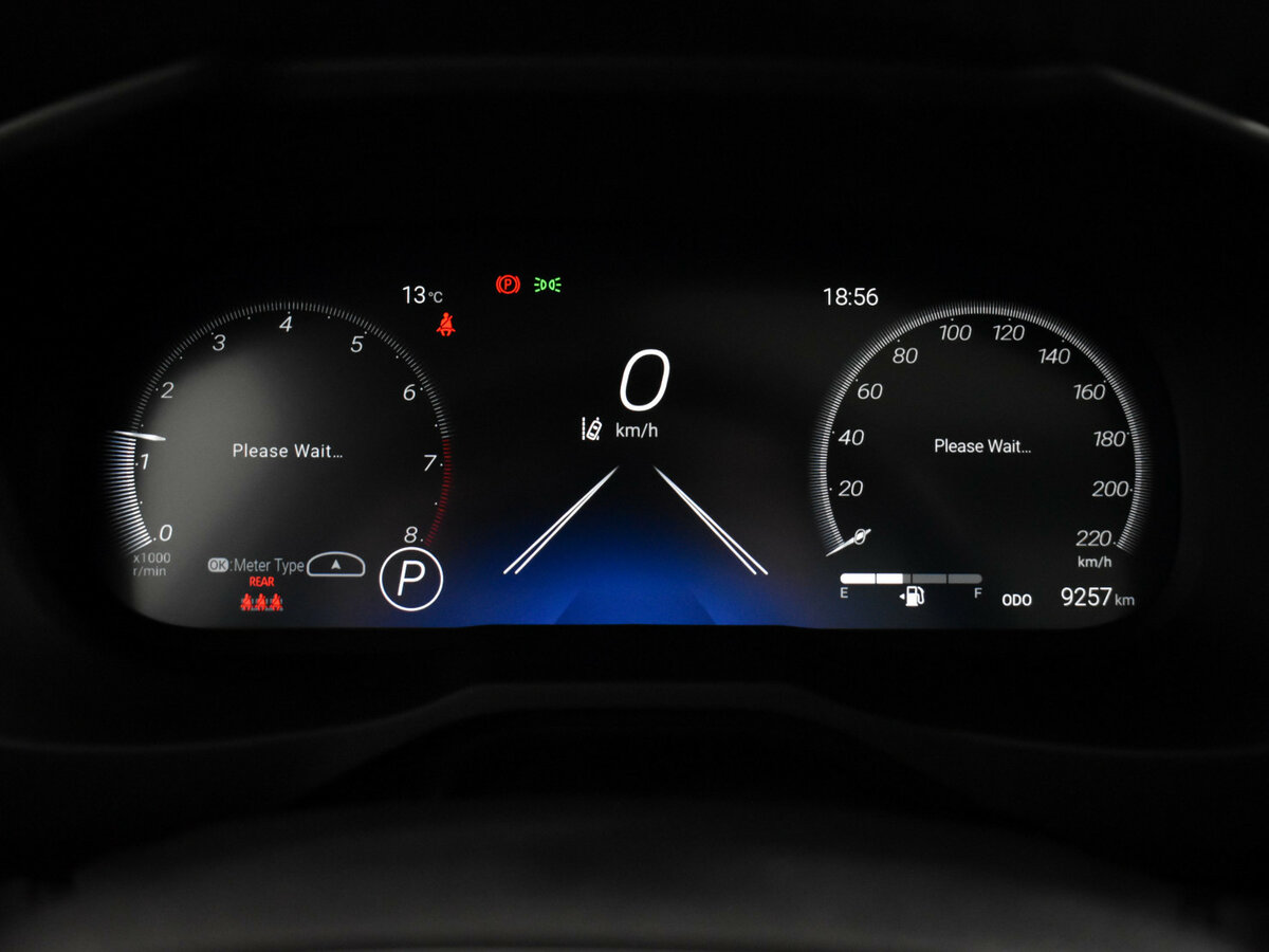 Toyota RAV4 2024 года с пробегом. Фото: #17