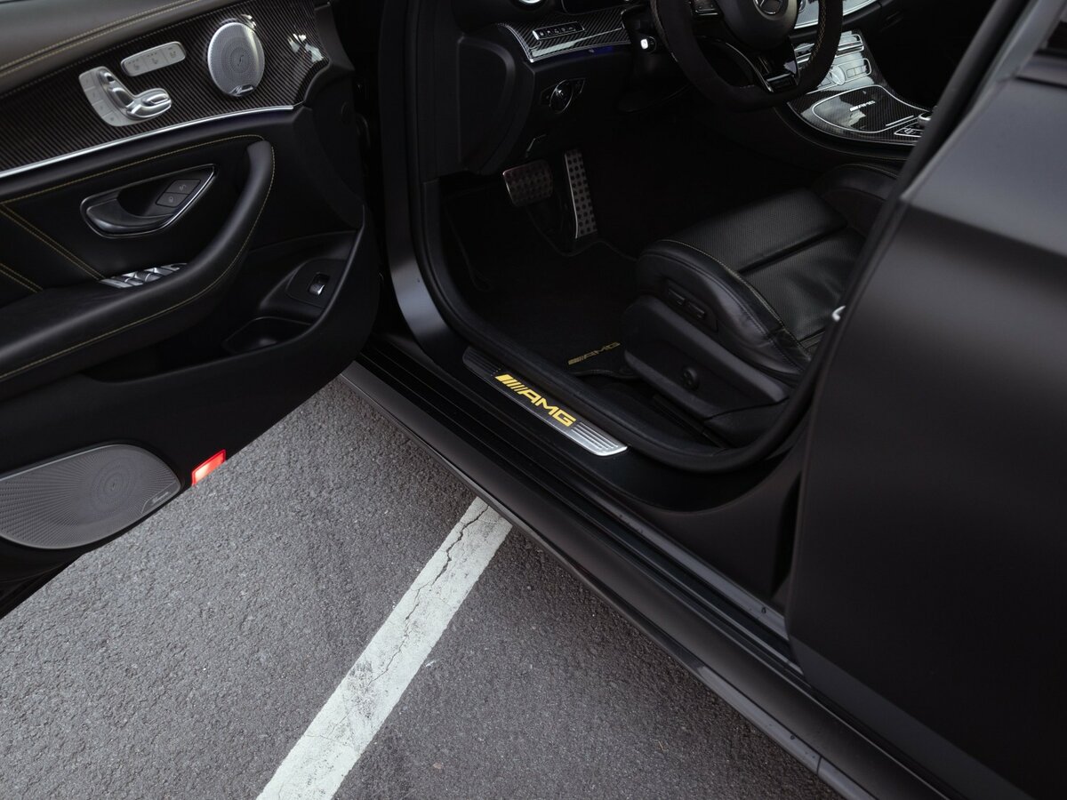 Mercedes-Benz E-Класс AMG 2017 года с пробегом. Фото: #14