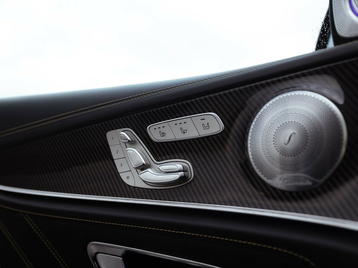 Mercedes-Benz E-Класс AMG 2017 года с пробегом. Фото: #30