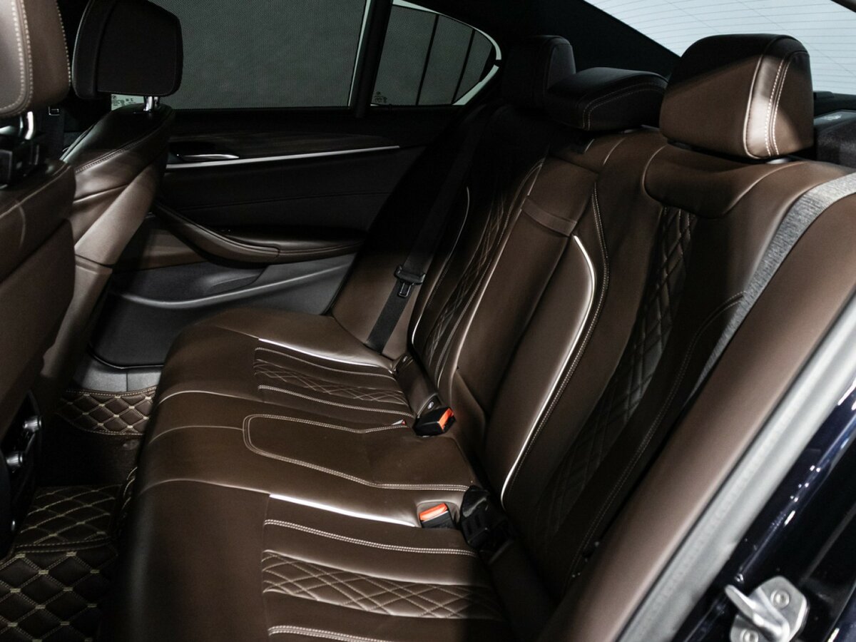 BMW 5 серии 2019 года с пробегом. Фото: #9