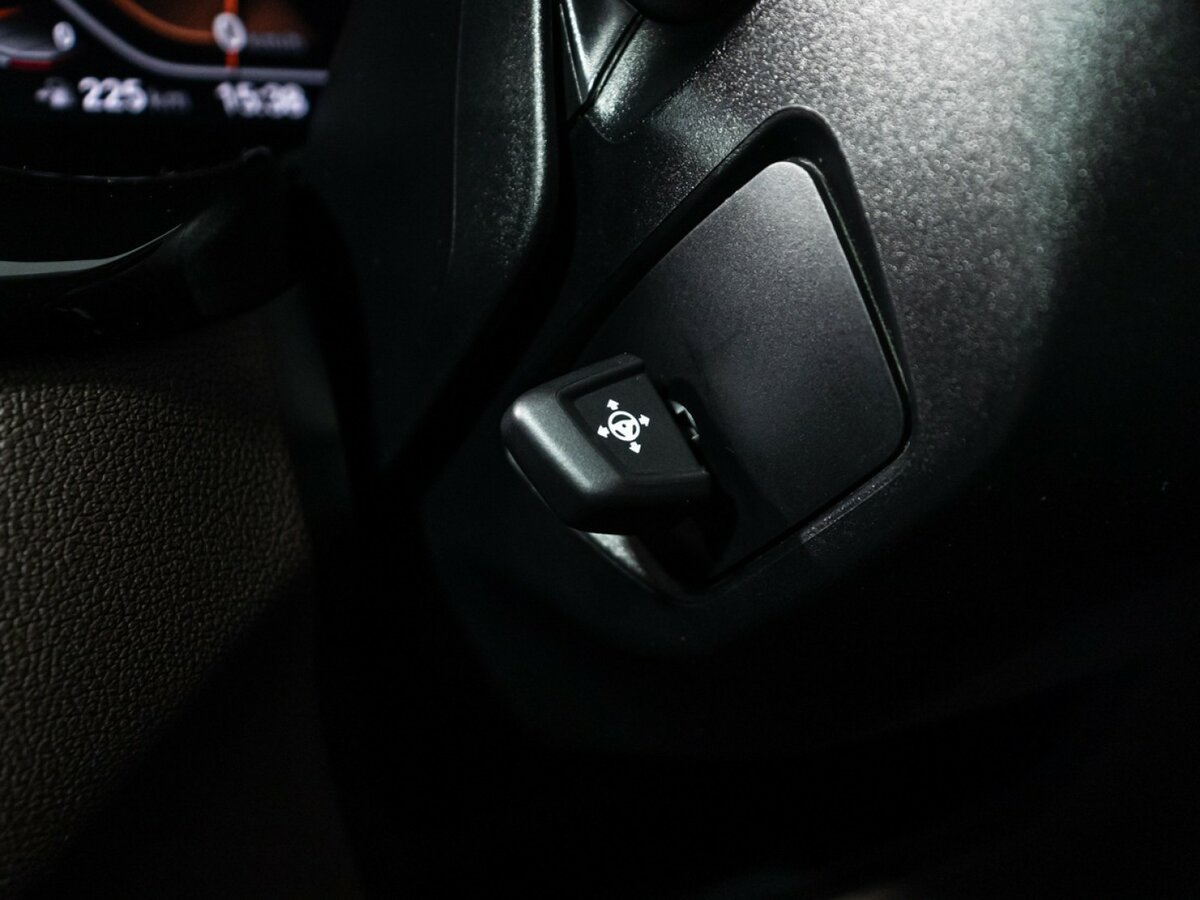 BMW 5 серии 2019 года с пробегом. Фото: #22