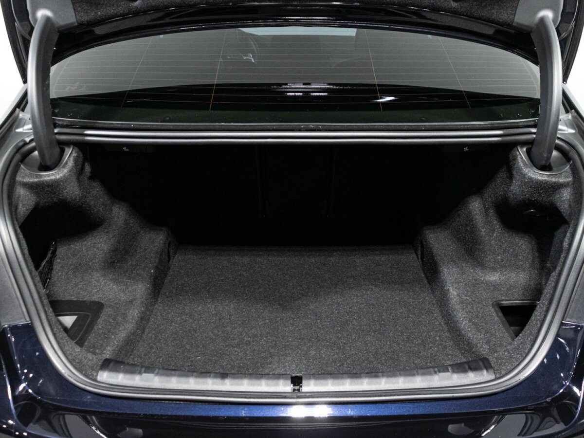 BMW 5 серии 2019 года с пробегом. Фото: #25