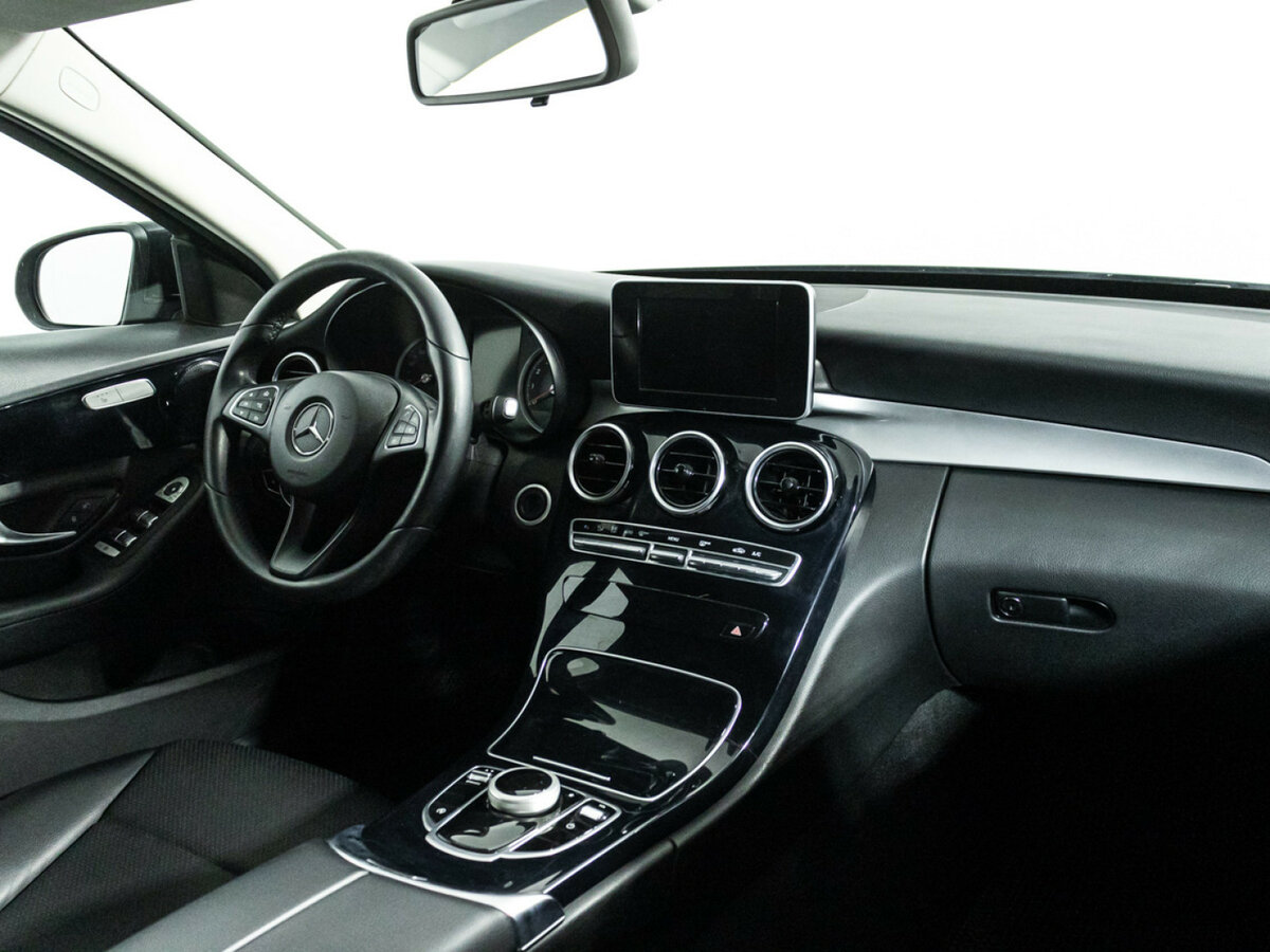 Mercedes-Benz C-Класс 2018 года с пробегом. Фото: #8