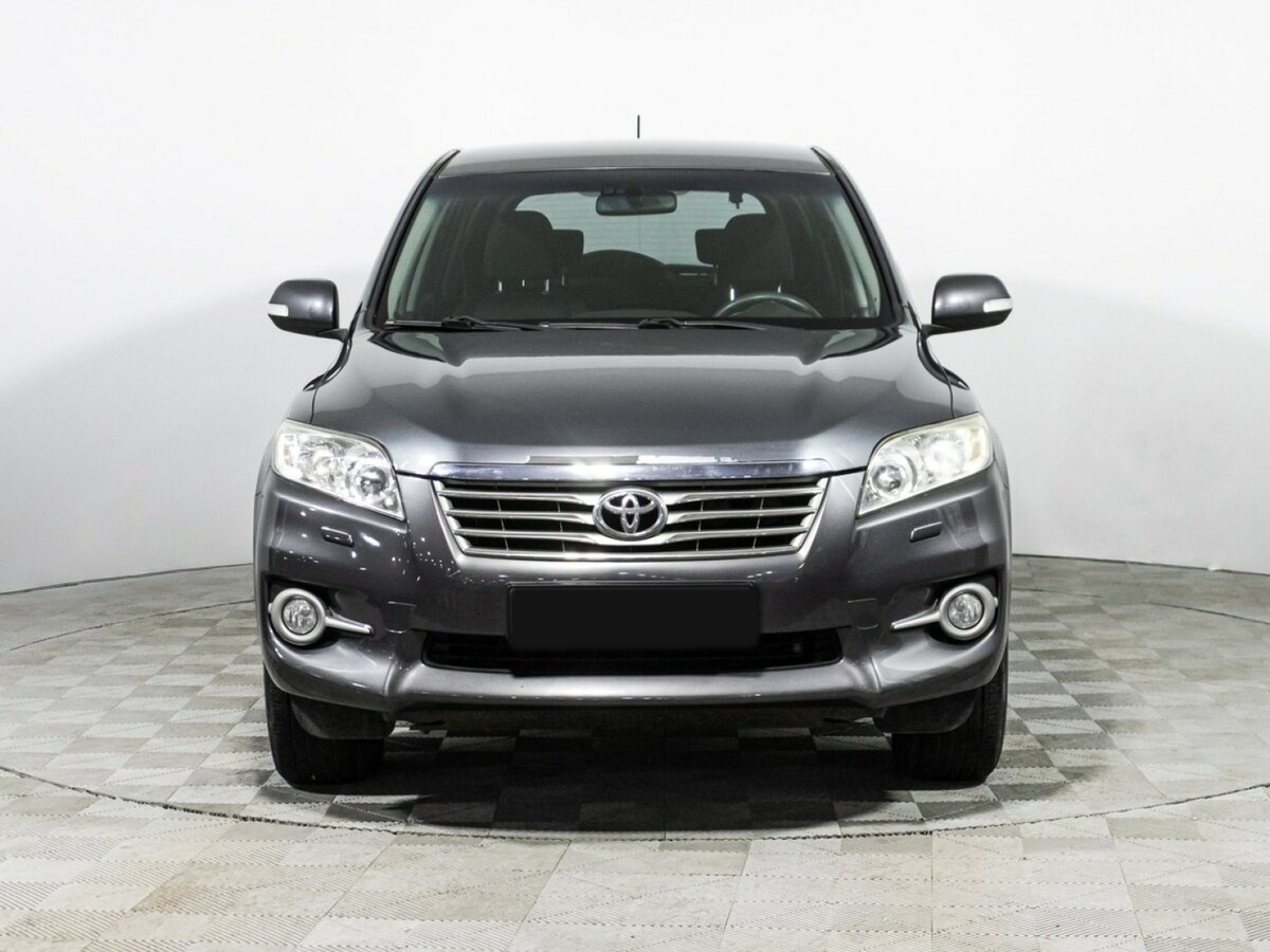 Toyota RAV4 2010 года с пробегом. Фото: #1