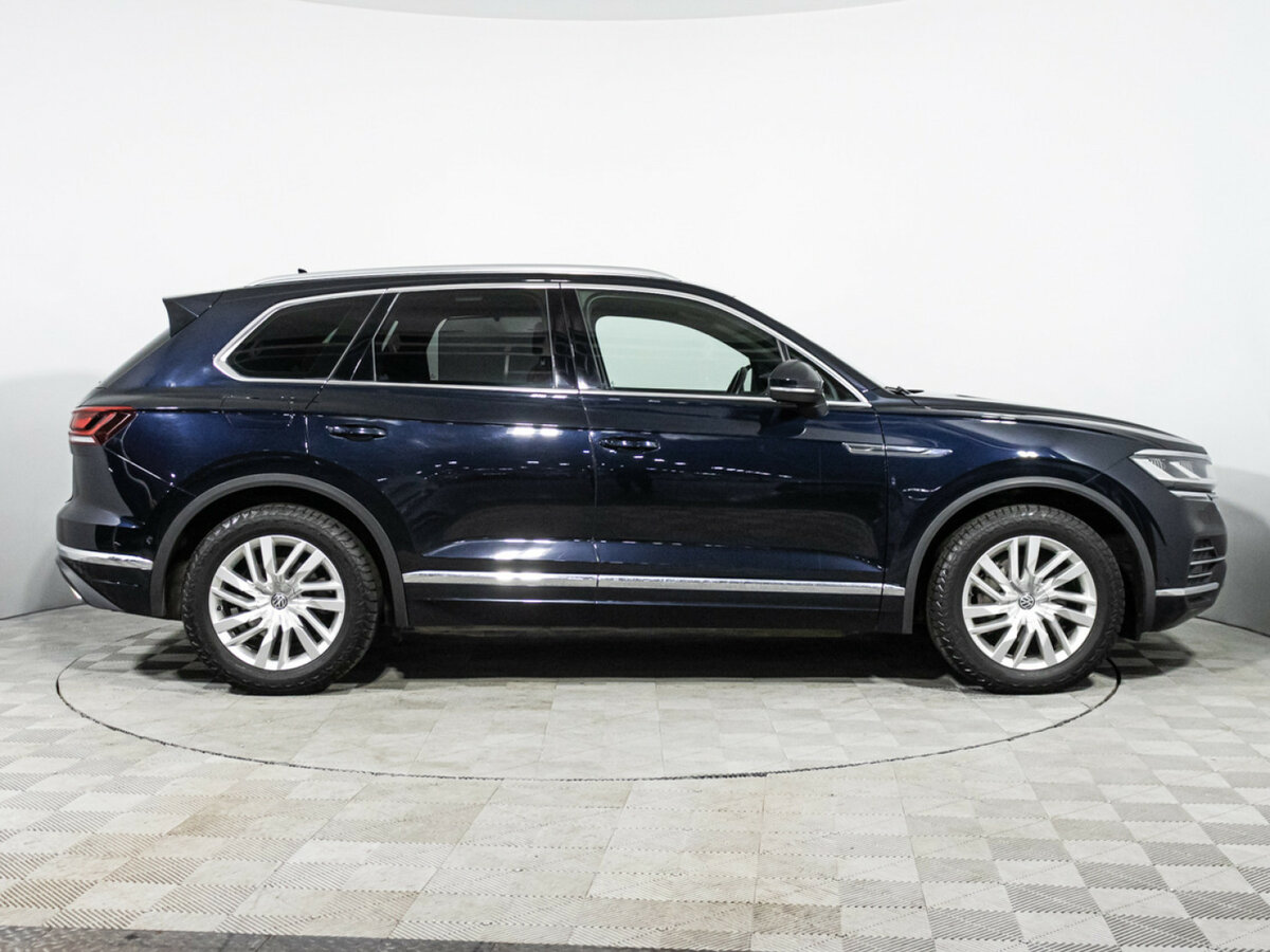 Volkswagen Touareg 2019 года с пробегом. Фото: #3