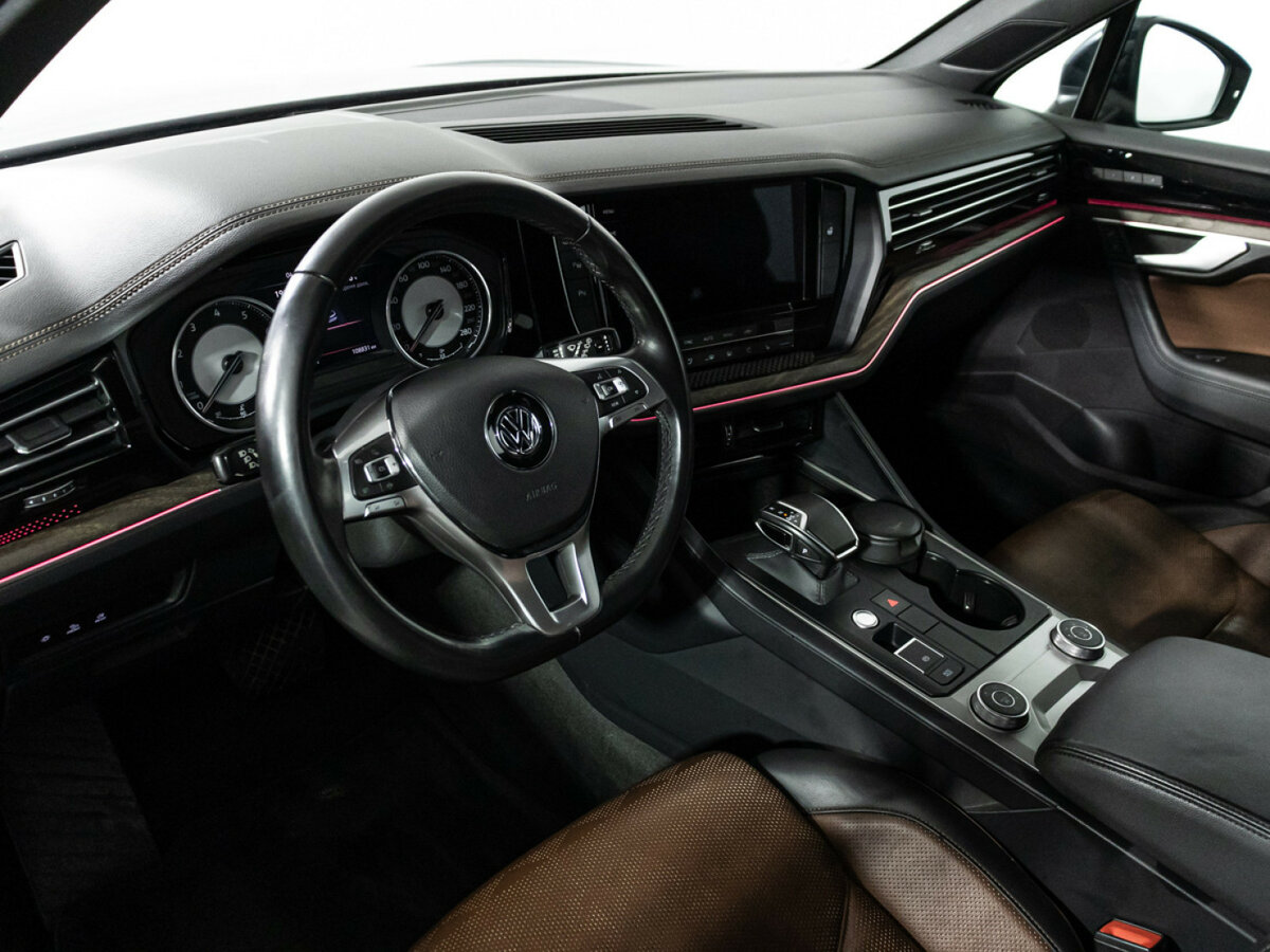 Volkswagen Touareg 2019 года с пробегом. Фото: #10
