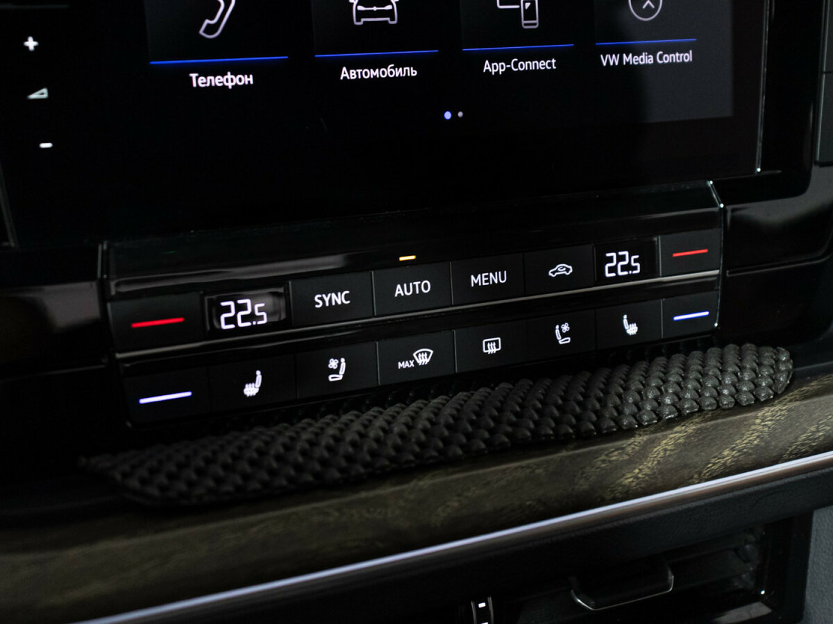 Volkswagen Touareg 2019 года с пробегом. Фото: #23