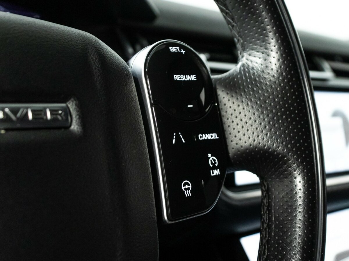 Land Rover Range Rover Velar 2020 года с пробегом. Фото: #19