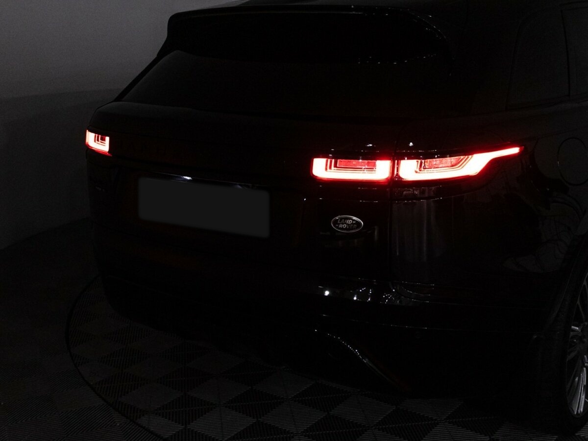 Land Rover Range Rover Velar 2020 года с пробегом. Фото: #20