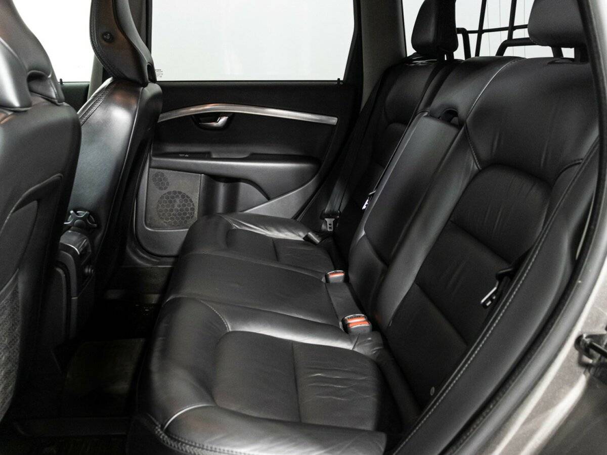 Volvo XC70 2010 года с пробегом. Фото: #8