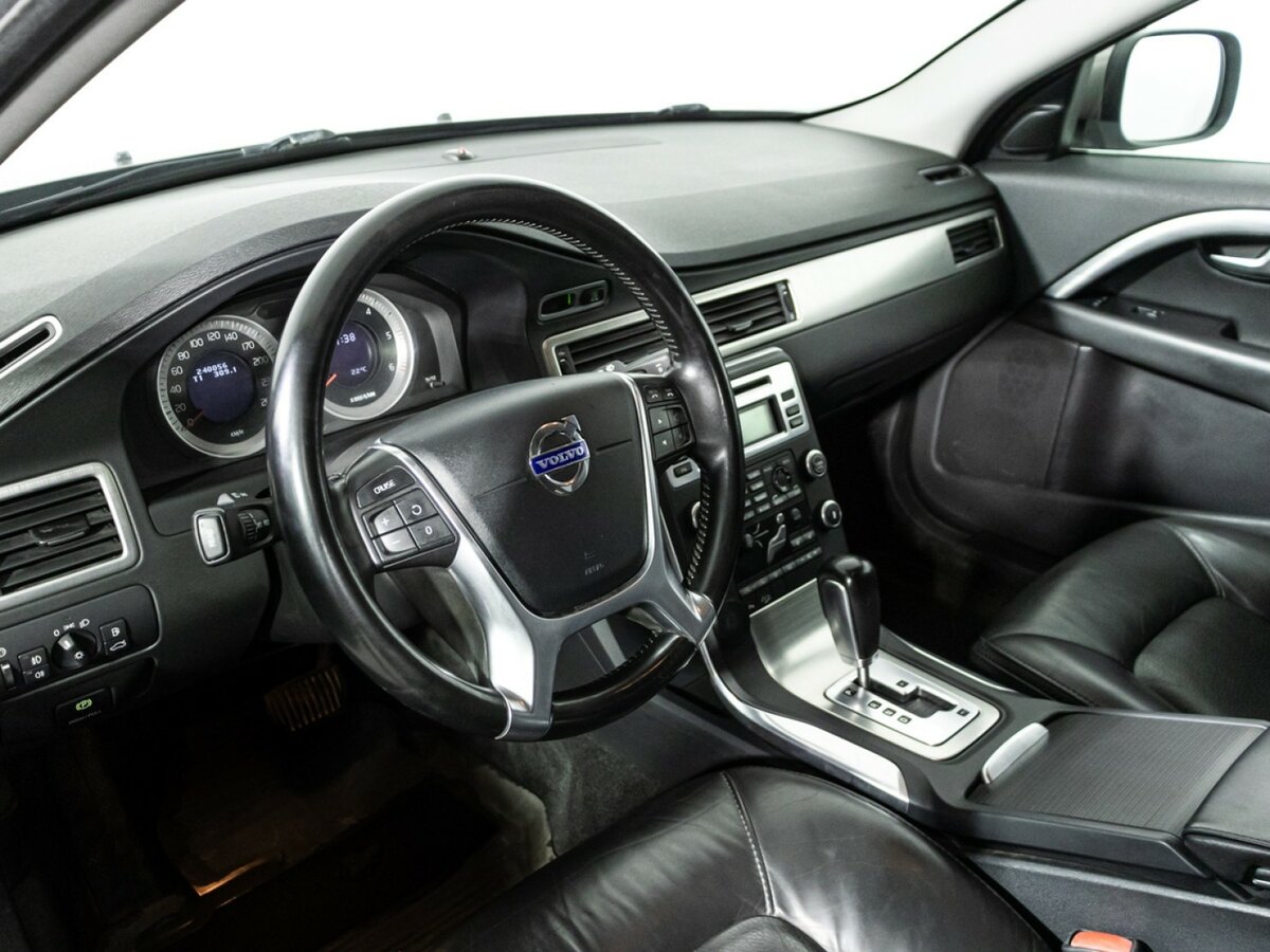 Volvo XC70 2010 года с пробегом. Фото: #9