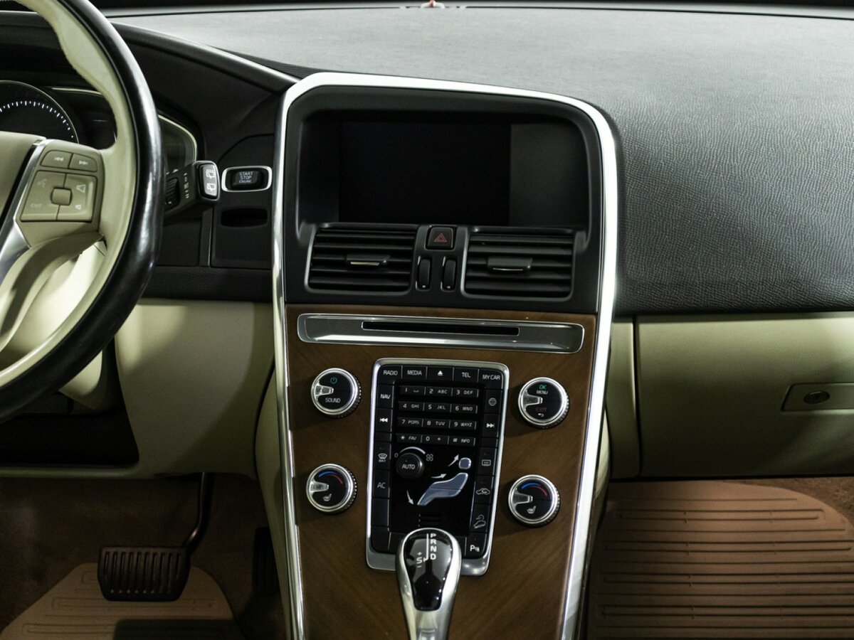 Volvo XC60 2016 года с пробегом. Фото: #12
