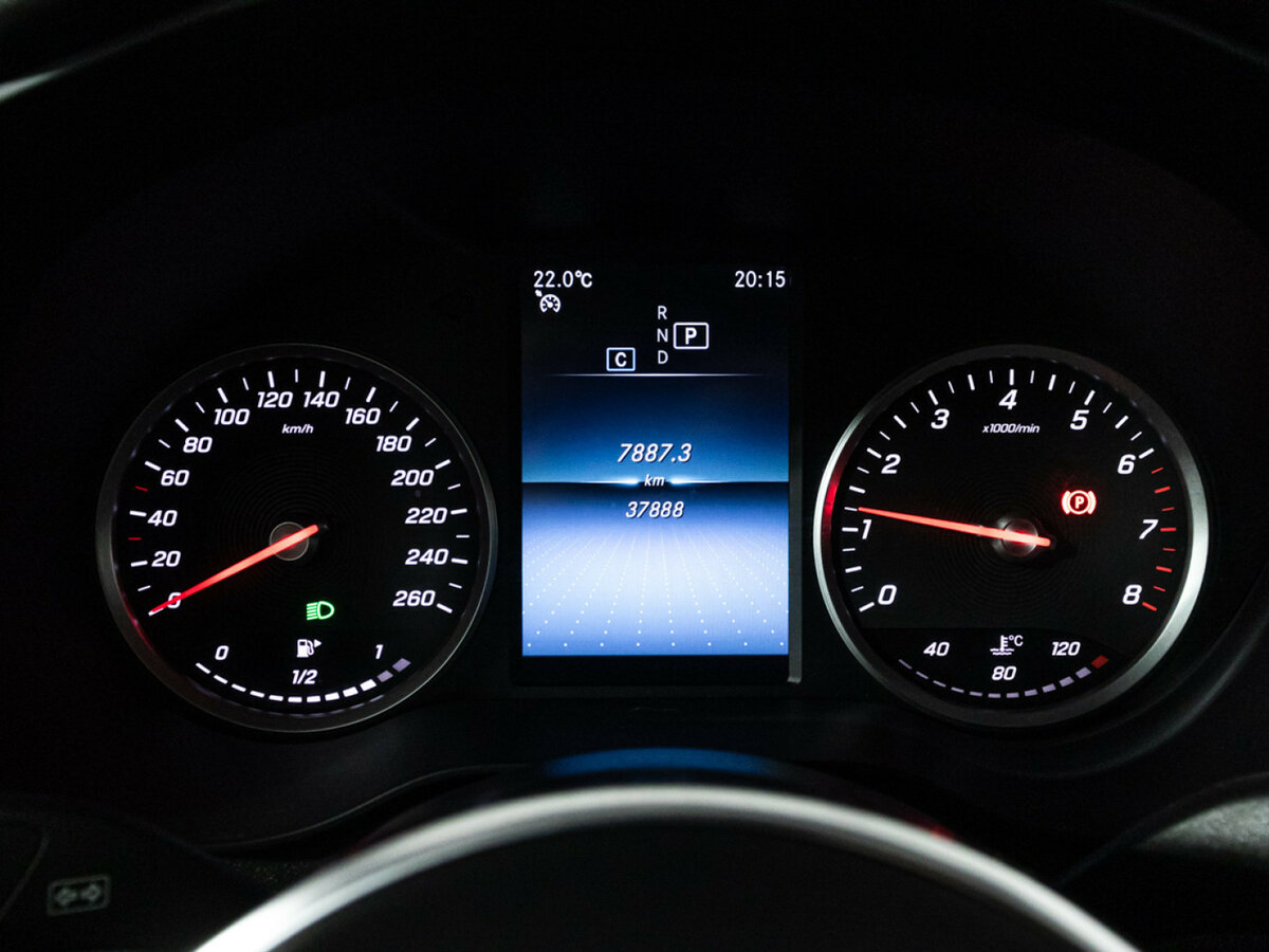 Mercedes-Benz GLC 2021 года с пробегом. Фото: #11