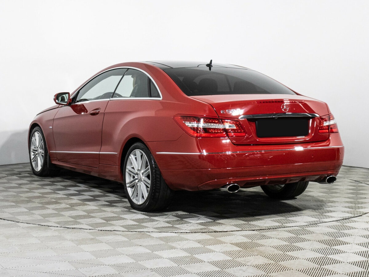 Mercedes-Benz E-Класс 2009 года с пробегом. Фото: #6