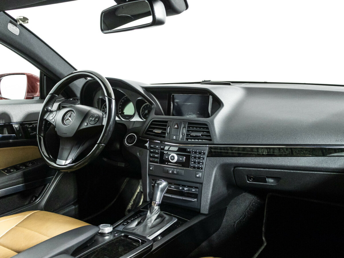 Mercedes-Benz E-Класс 2009 года с пробегом. Фото: #8