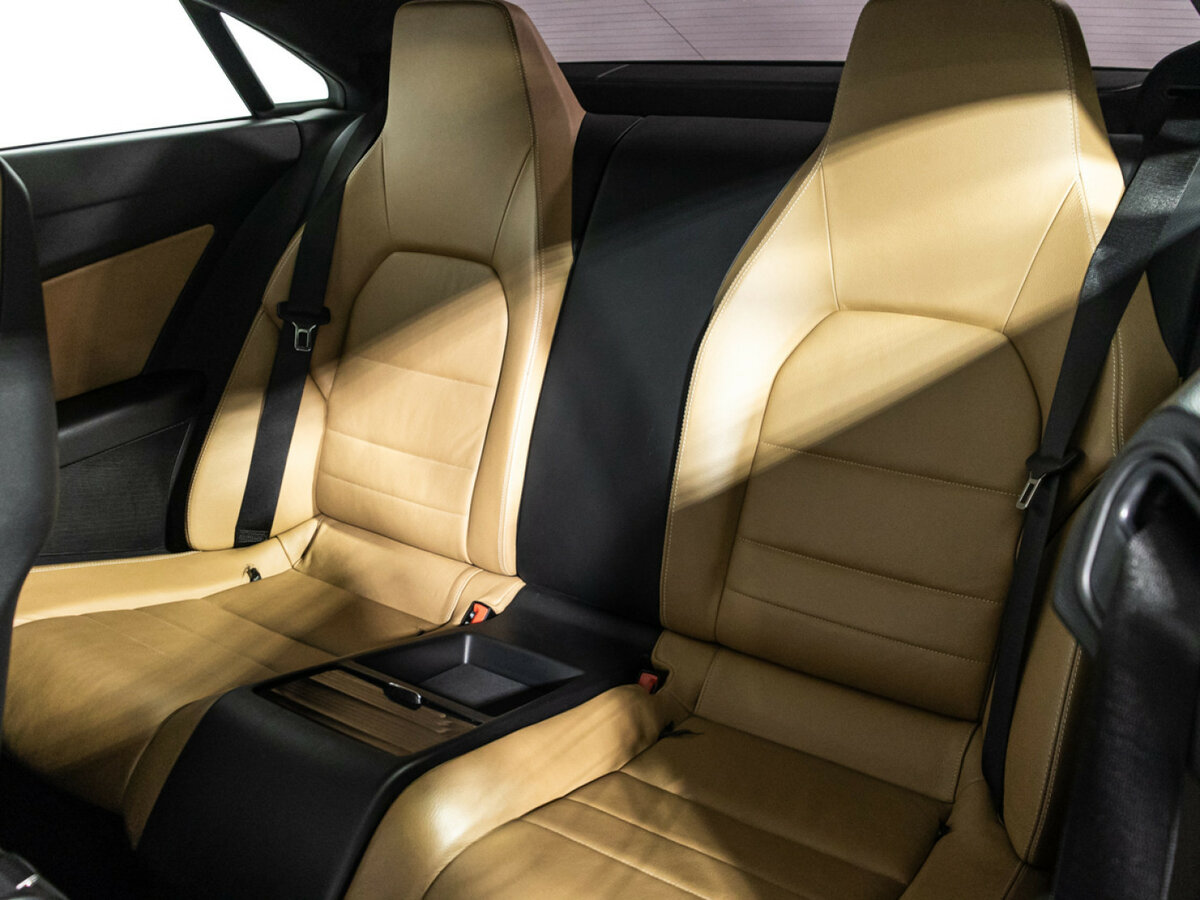 Mercedes-Benz E-Класс 2009 года с пробегом. Фото: #9