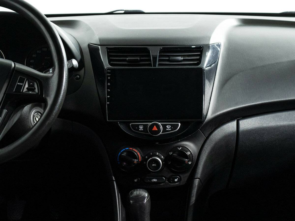 Hyundai Solaris 2011 года с пробегом. Фото: #13