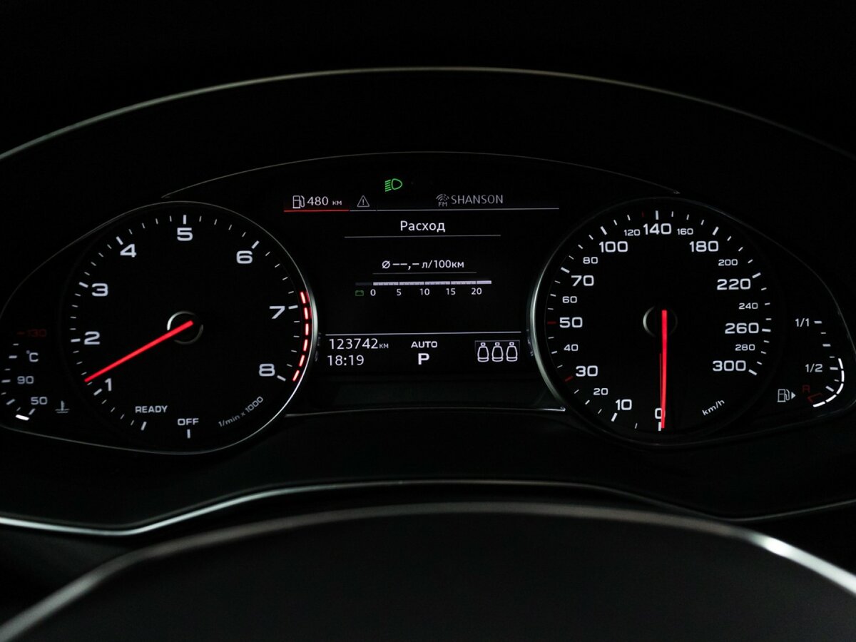 Audi A6 2021 года с пробегом. Фото: #9