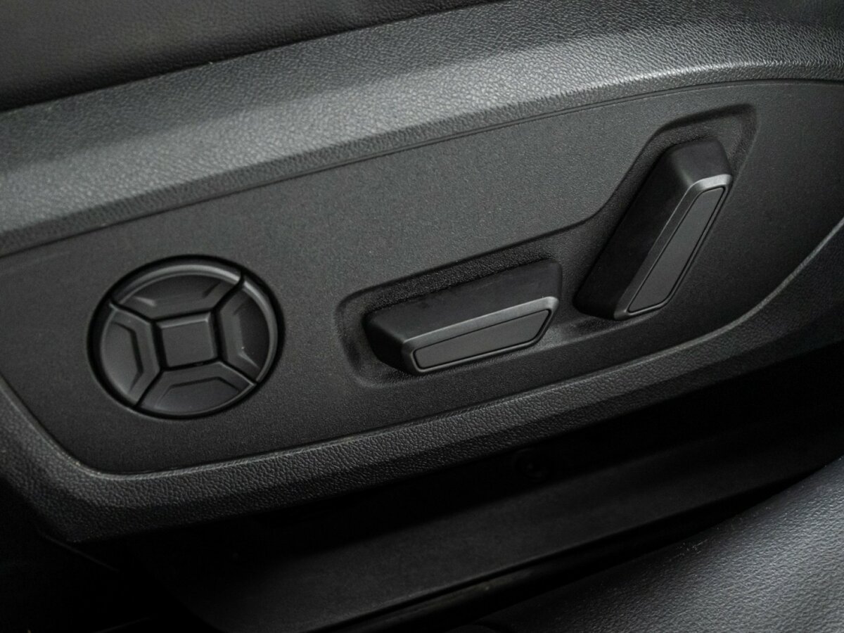 Audi A6 2021 года с пробегом. Фото: #11