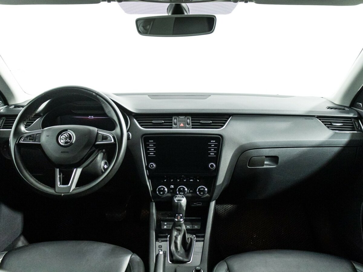 Skoda Octavia 2019 года с пробегом. Фото: #11