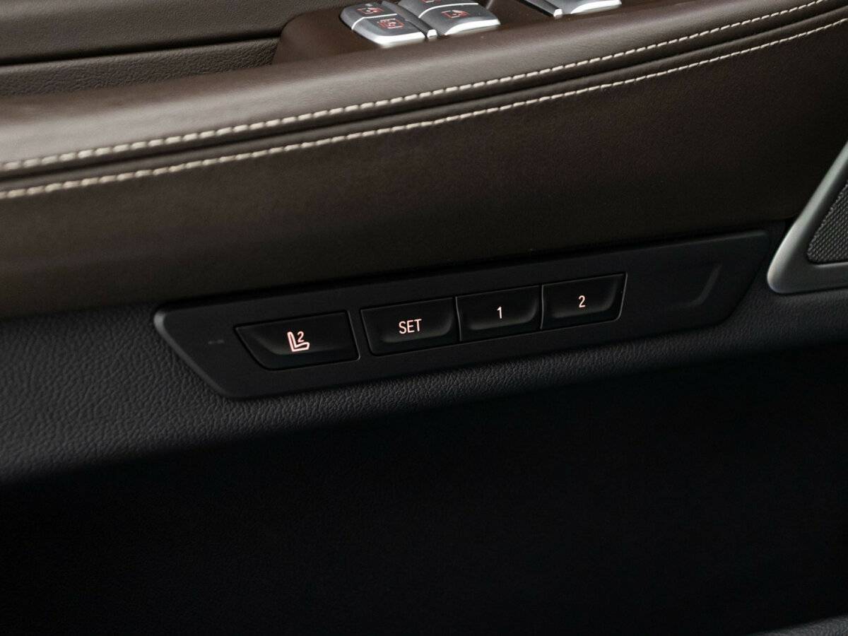 BMW 7 серии 2019 года с пробегом. Фото: #21