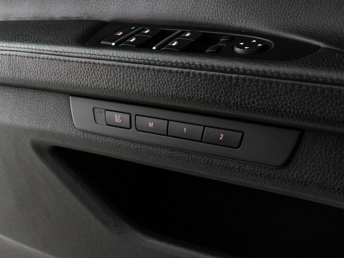 BMW 7 серии 2013 года с пробегом. Фото: #15