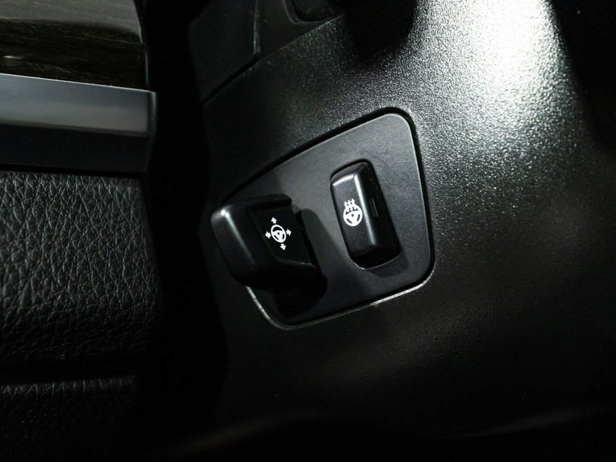 BMW 7 серии 2013 года с пробегом. Фото: #21