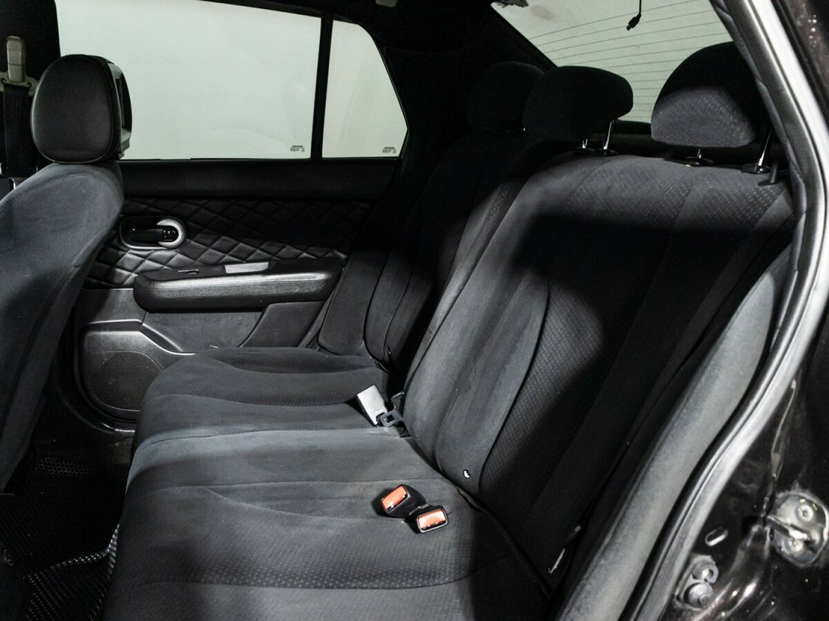 Nissan Tiida 2010 года с пробегом. Фото: #9