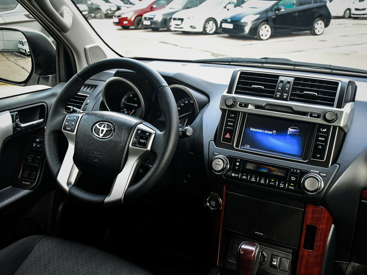 Toyota Land Cruiser Prado 2015 года с пробегом. Фото: #8