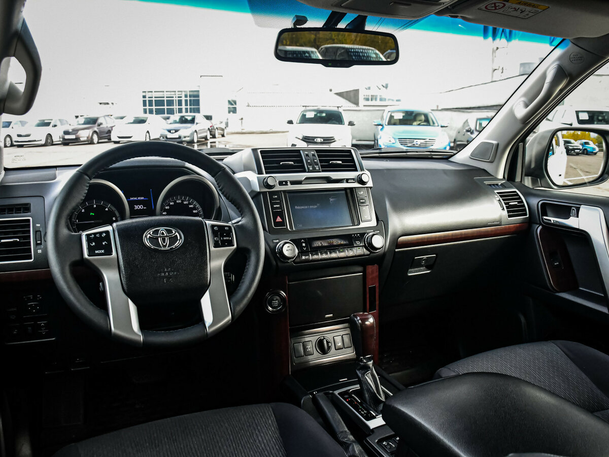 Toyota Land Cruiser Prado 2015 года с пробегом. Фото: #12