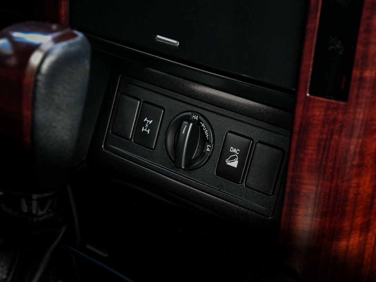 Toyota Land Cruiser Prado 2015 года с пробегом. Фото: #16