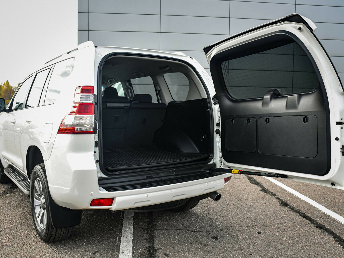 Toyota Land Cruiser Prado 2015 года с пробегом. Фото: #23