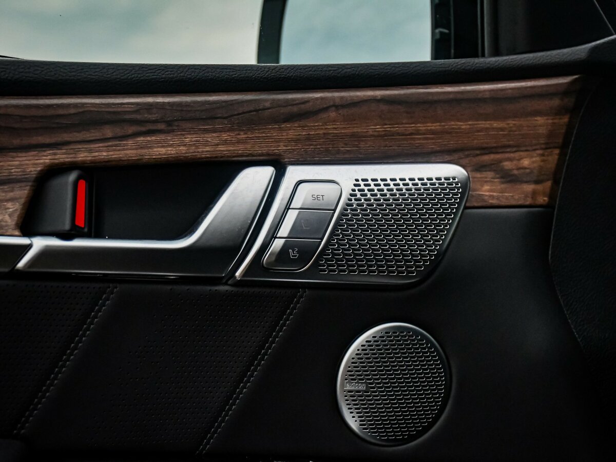 Kia Mohave 2020 года с пробегом. Фото: #19