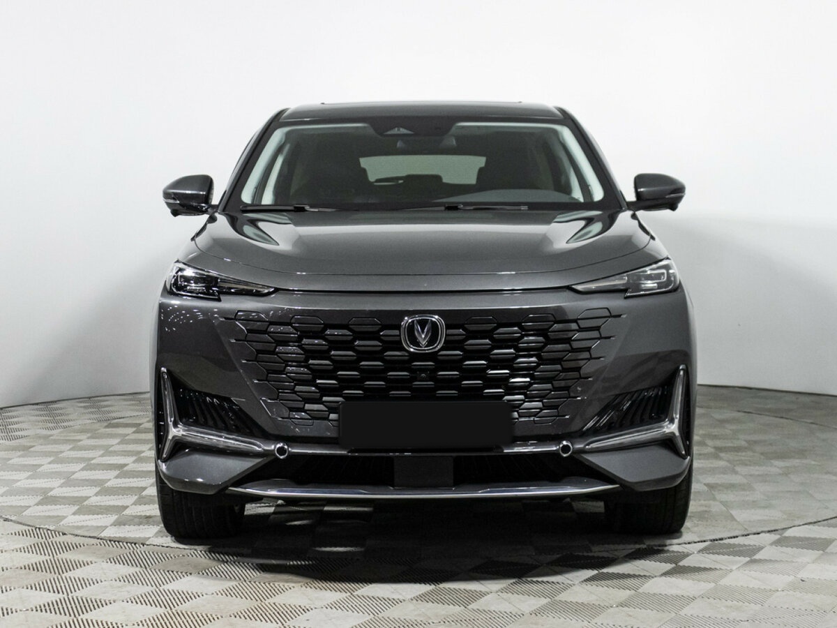 Changan UNI-K 2024 года с пробегом. Фото: #1