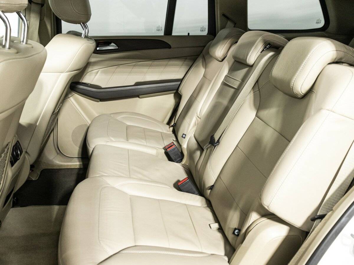 Mercedes-Benz GL-Класс 2015 года с пробегом. Фото: #7