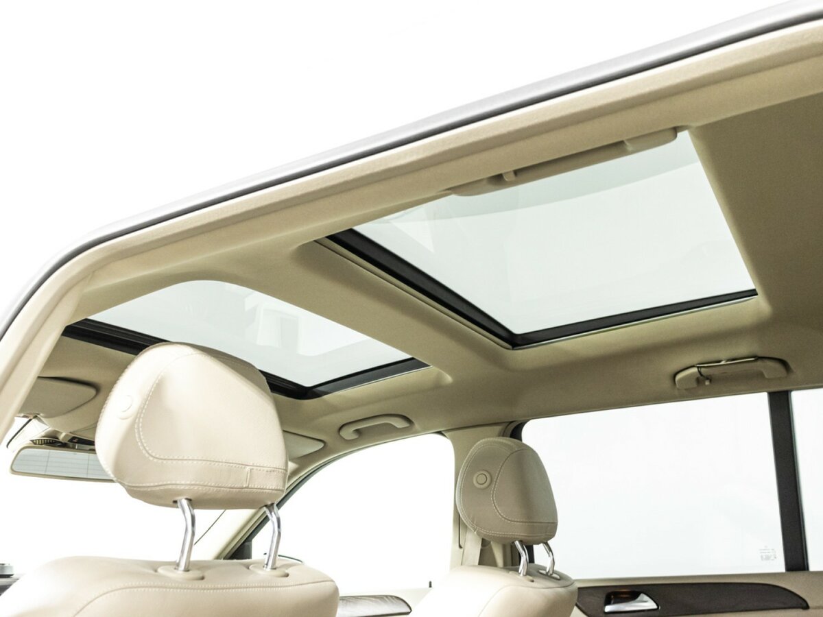 Mercedes-Benz GL-Класс 2015 года с пробегом. Фото: #11