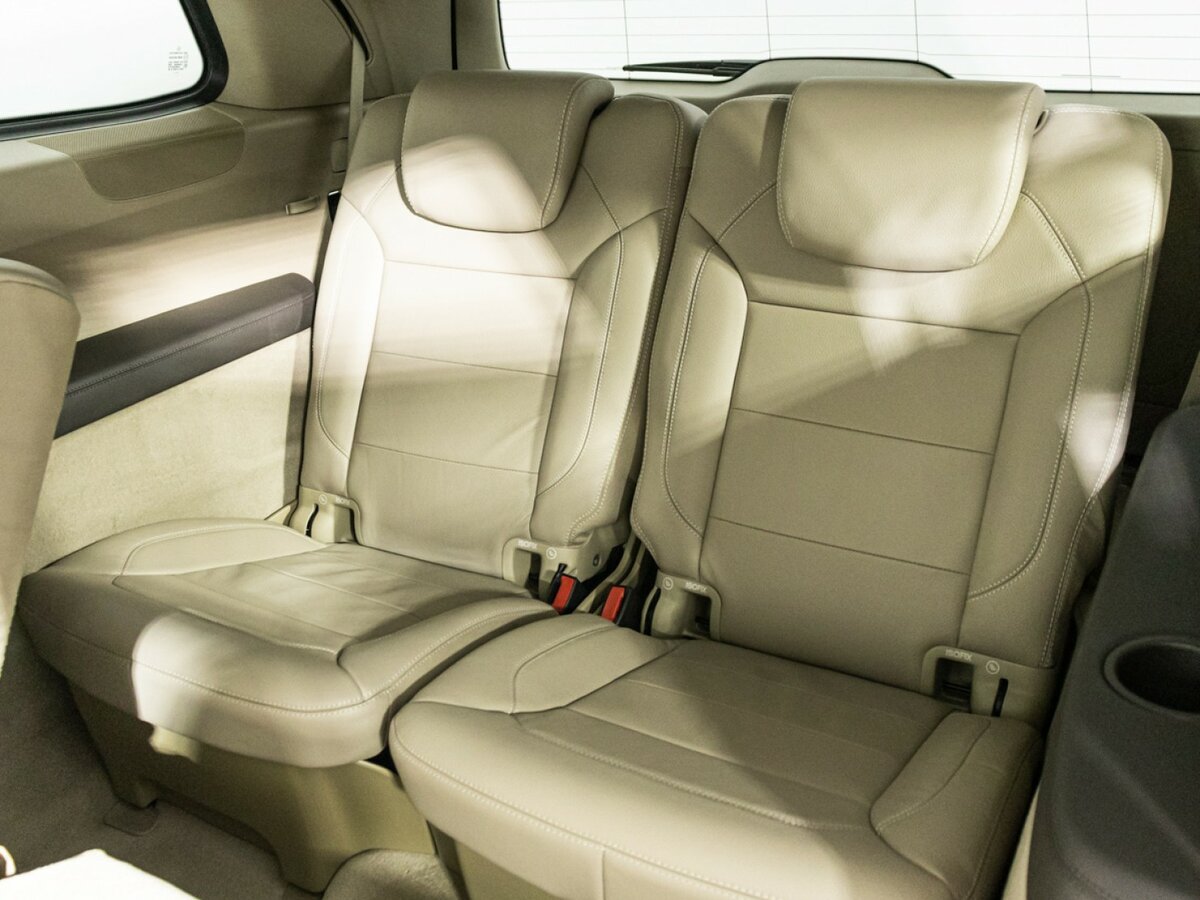 Mercedes-Benz GL-Класс 2015 года с пробегом. Фото: #12