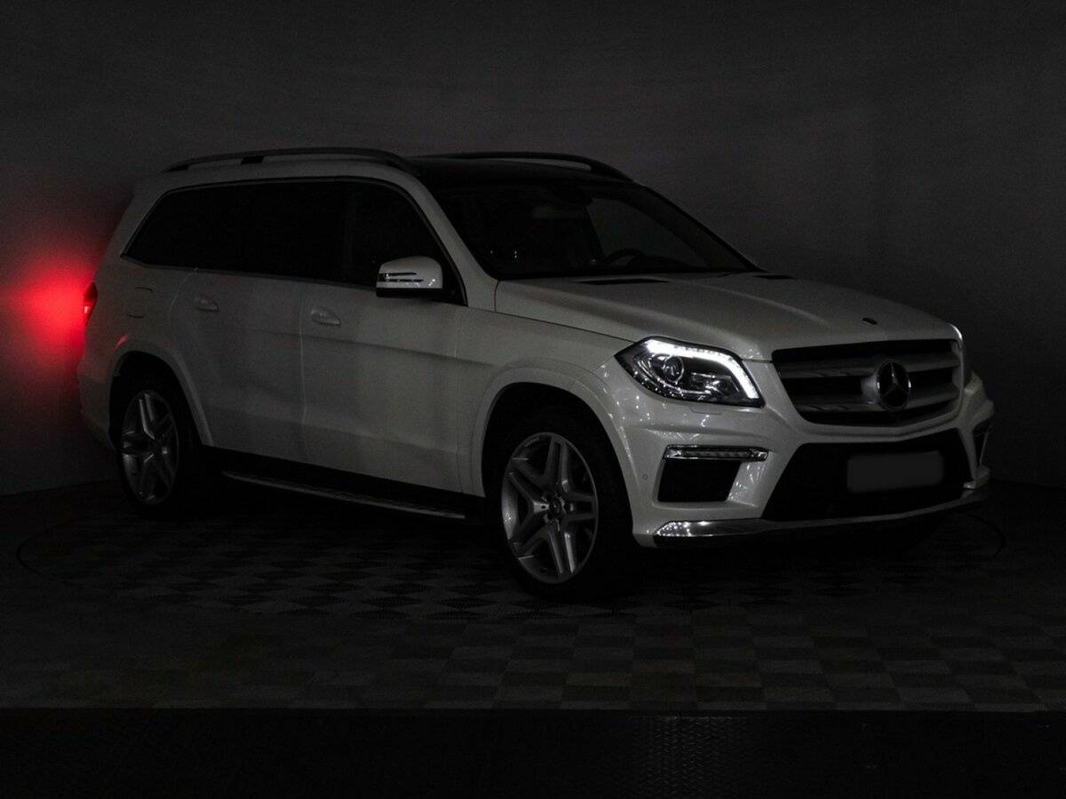 Mercedes-Benz GL-Класс 2015 года с пробегом. Фото: #22