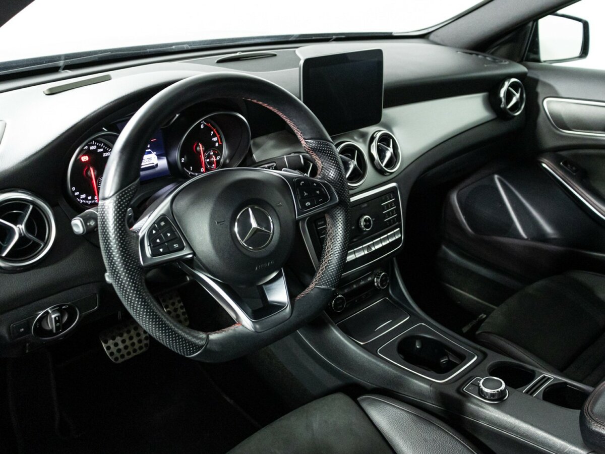 Mercedes-Benz GLA 2017 года с пробегом. Фото: #10