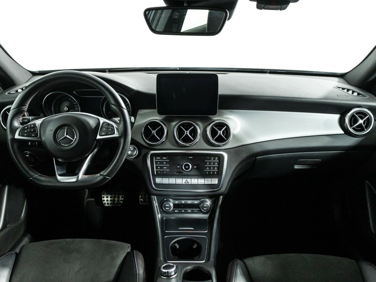 Mercedes-Benz GLA 2017 года с пробегом. Фото: #12
