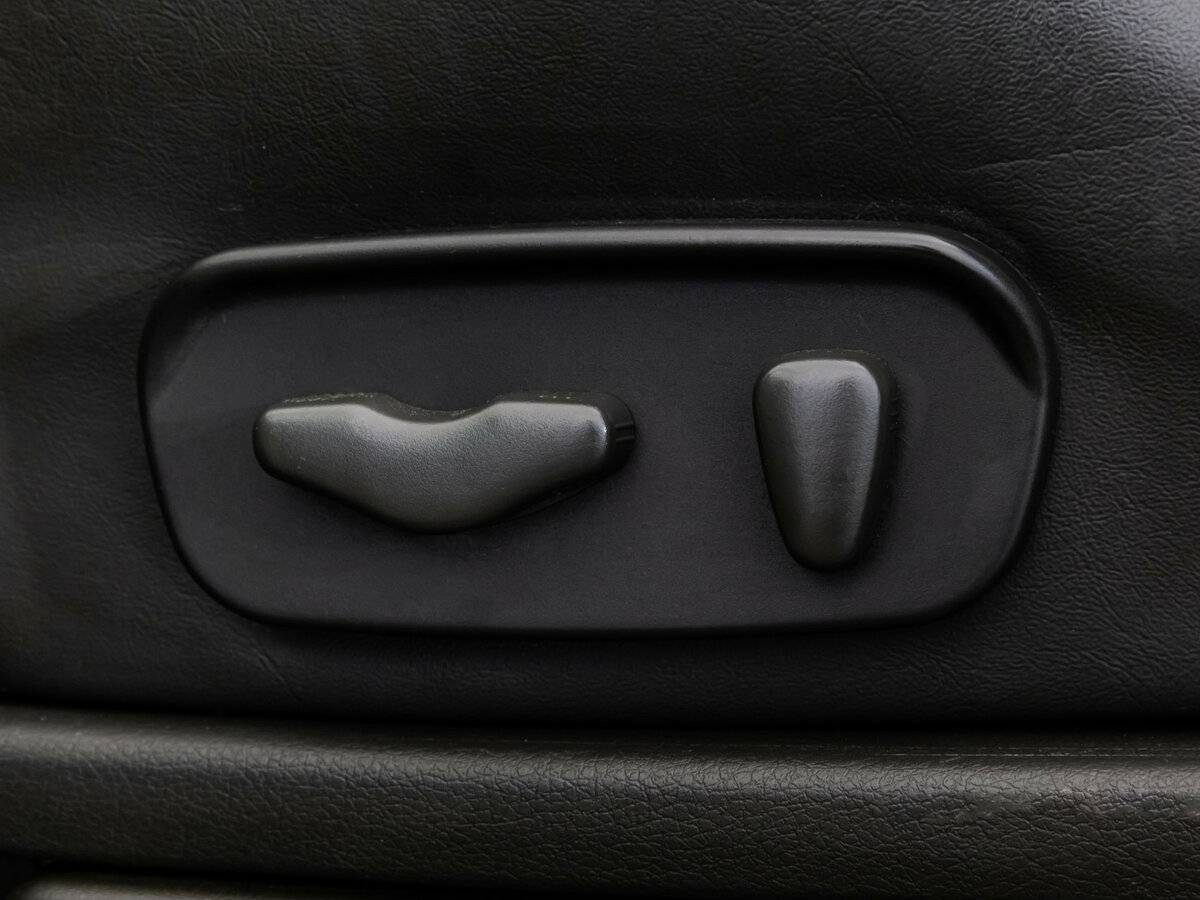 Nissan Pathfinder 2010 года с пробегом. Фото: #22